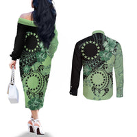 Cook Islands Turtle Couples Matching Off The Shoulder Long Sleeve Dress and Long Sleeve Button Shirt Stars and Hibiscus - Green