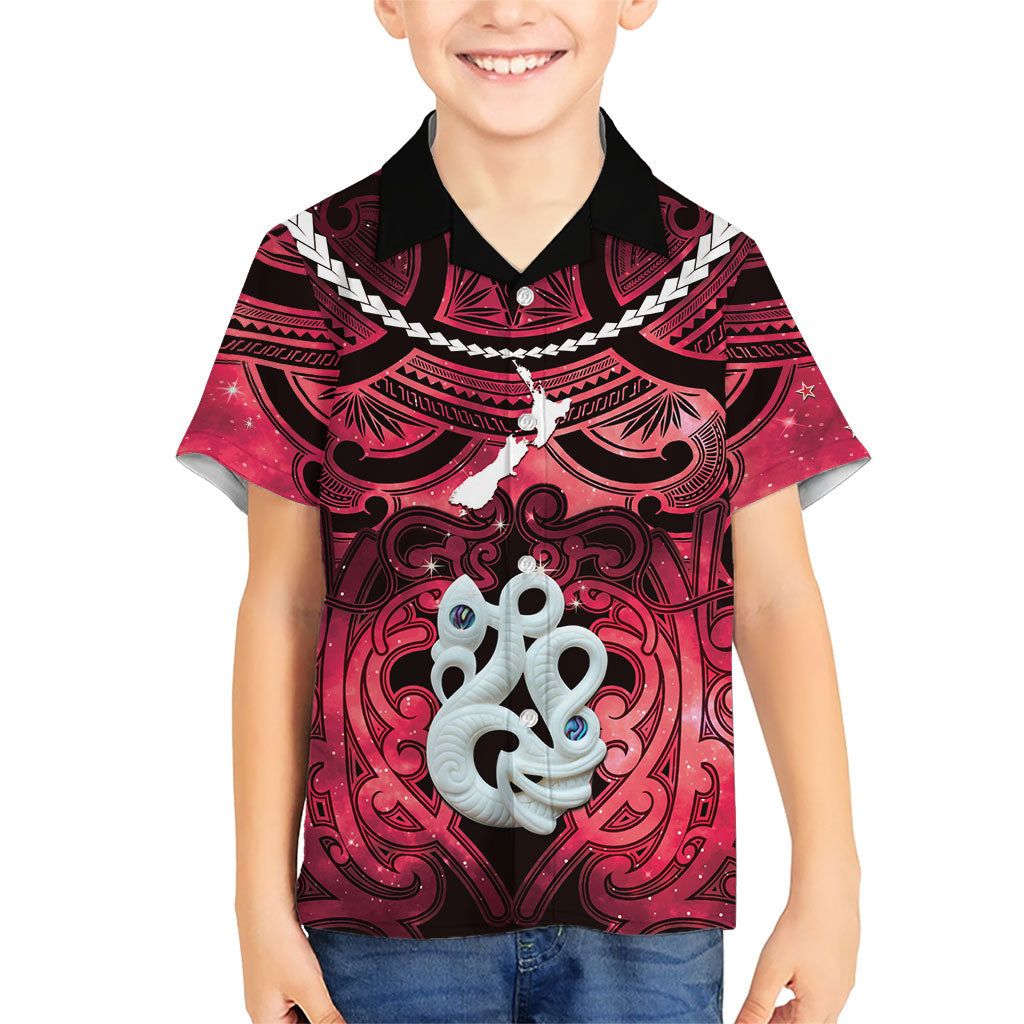 Personalised Maori Matariki Manaia Whero Family Matching Summer Maxi Dress and Hawaiian Shirt Maori Kowhaiwhai Pattern Galaxy LT01 Son's Shirt Red - Polynesian Pride
