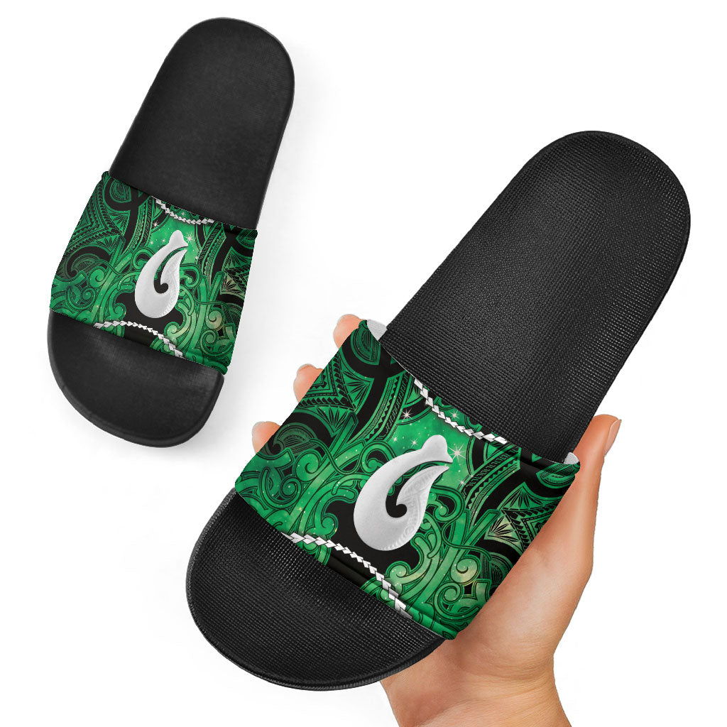 Maori Matariki Hei Matau Kakariki Slide Sandals Maori Kowhaiwhai Pattern Galaxy LT01 - Polynesian Pride
