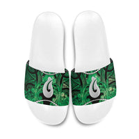 Maori Matariki Hei Matau Kakariki Slide Sandals Maori Kowhaiwhai Pattern Galaxy LT01 Green - Polynesian Pride