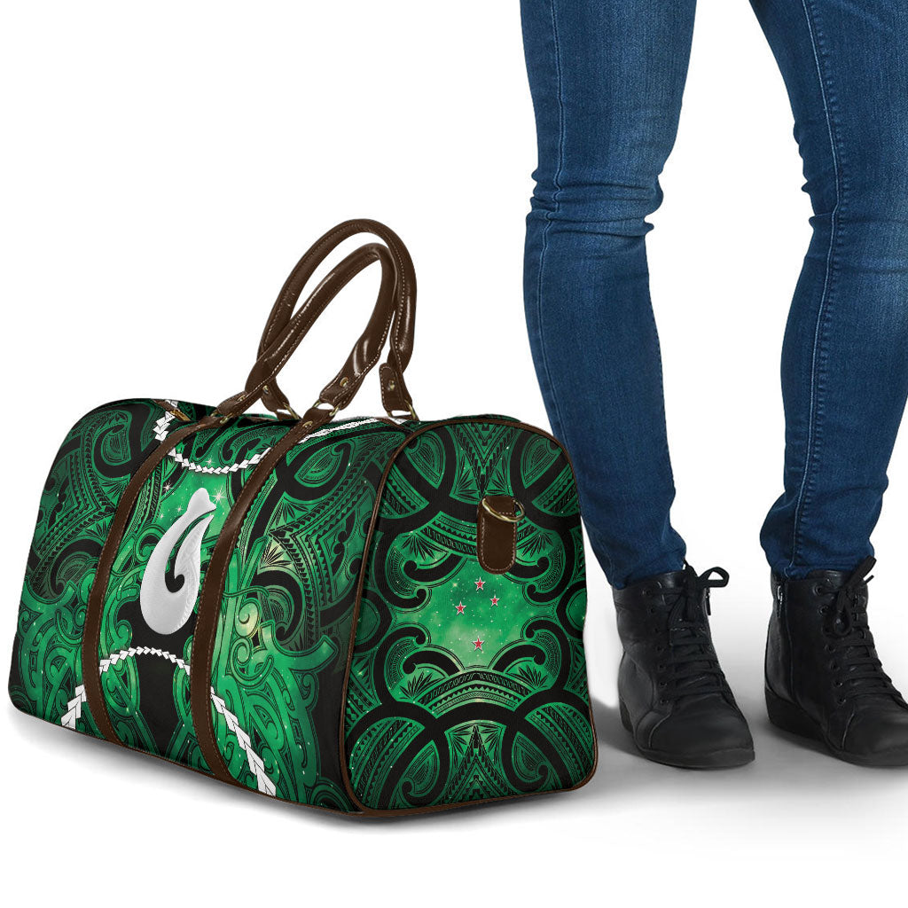 Maori Matariki Hei Matau Kakariki Travel Bag Maori Kowhaiwhai Pattern Galaxy LT01 - Polynesian Pride