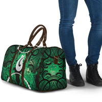 Maori Matariki Hei Matau Kakariki Travel Bag Maori Kowhaiwhai Pattern Galaxy LT01 - Polynesian Pride