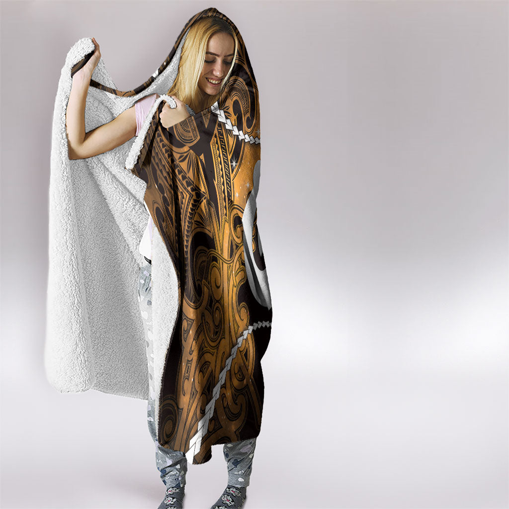 Maori Matariki Hei Matau Kowhai Hooded Blanket Maori Kowhaiwhai Pattern Galaxy LT01 - Polynesian Pride