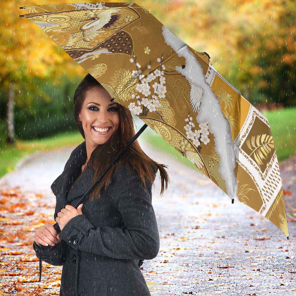 Hawaii Japanese Culture Gold Umbrella Spring Cranes Aloha Pattern