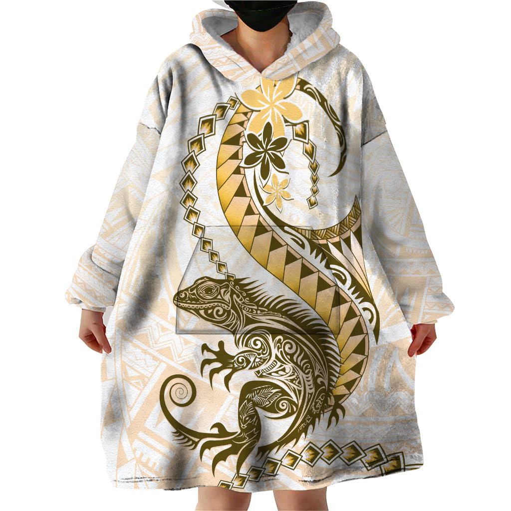 Gold Maori Tuatara Wearable Blanket Hoodie Luxury Pastel Pattern