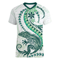 Green Maori Tuatara Women V-Neck T-Shirt Luxury Pastel Pattern