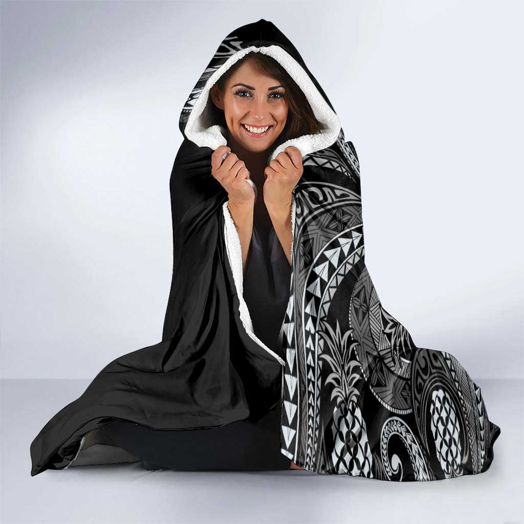 Hawaii Pineapple Gray Scale Tribal Pattern Hooded Blanket - Polynesian Pride