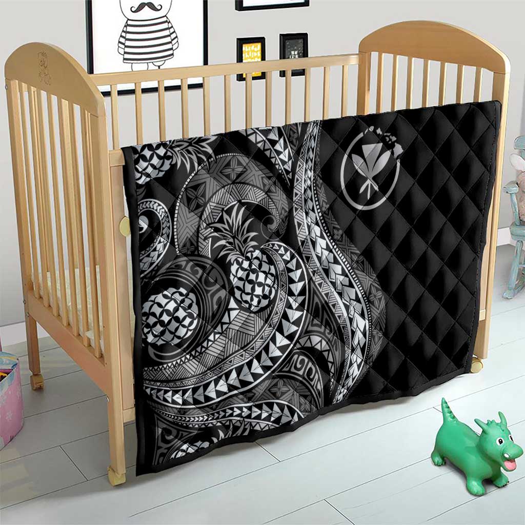 Hawaii Pineapple Gray Scale Tribal Pattern Quilt - Polynesian Pride