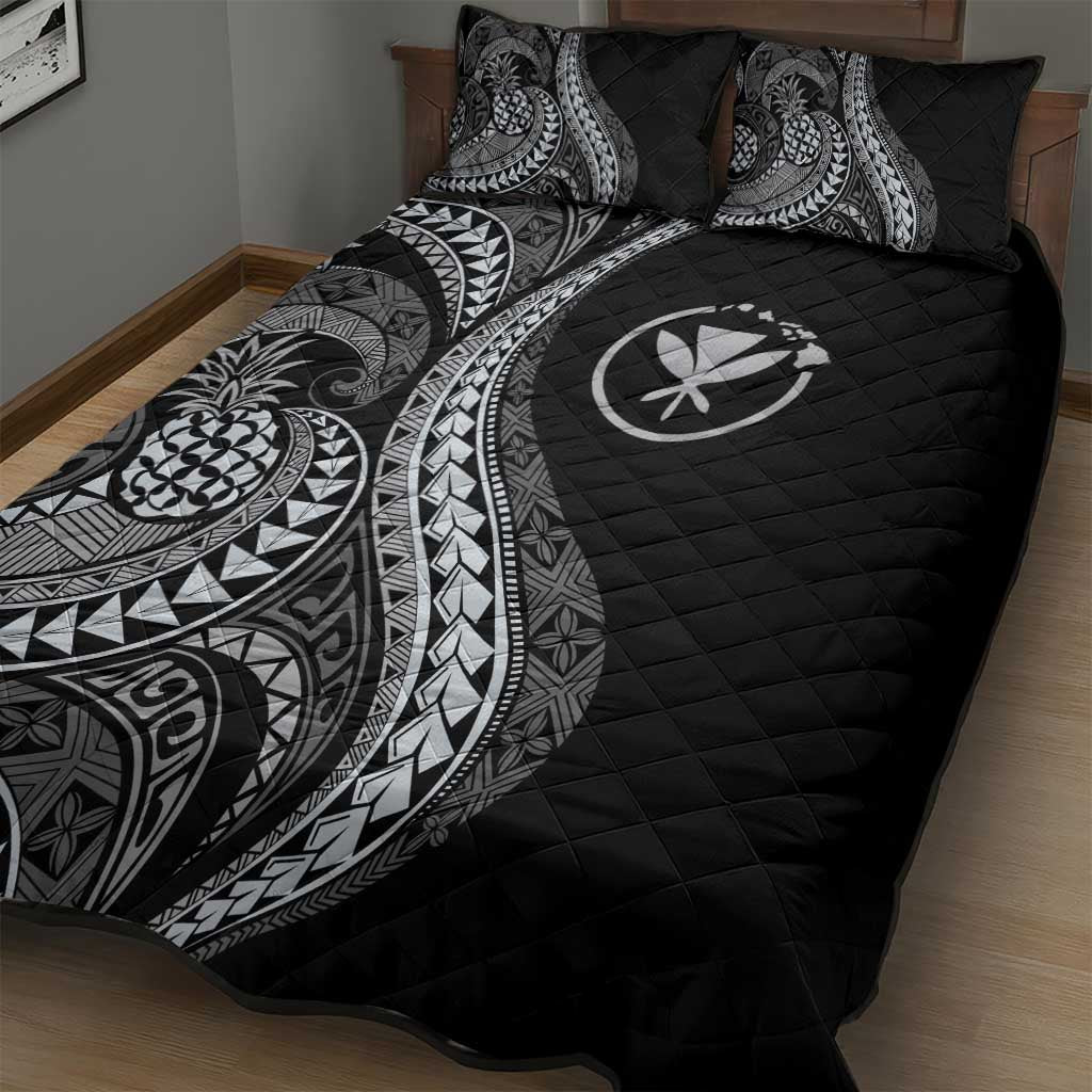 Hawaii Pineapple Gray Scale Tribal Pattern Quilt Bed Set - Polynesian Pride