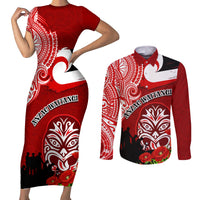New Zealand ANZAC Waitangi Day Couples Matching Short Sleeve Bodycon Dress and Long Sleeve Button Shirt Lest We Forget Soldier Tiki Maori Style LT03 Red - Polynesian Pride