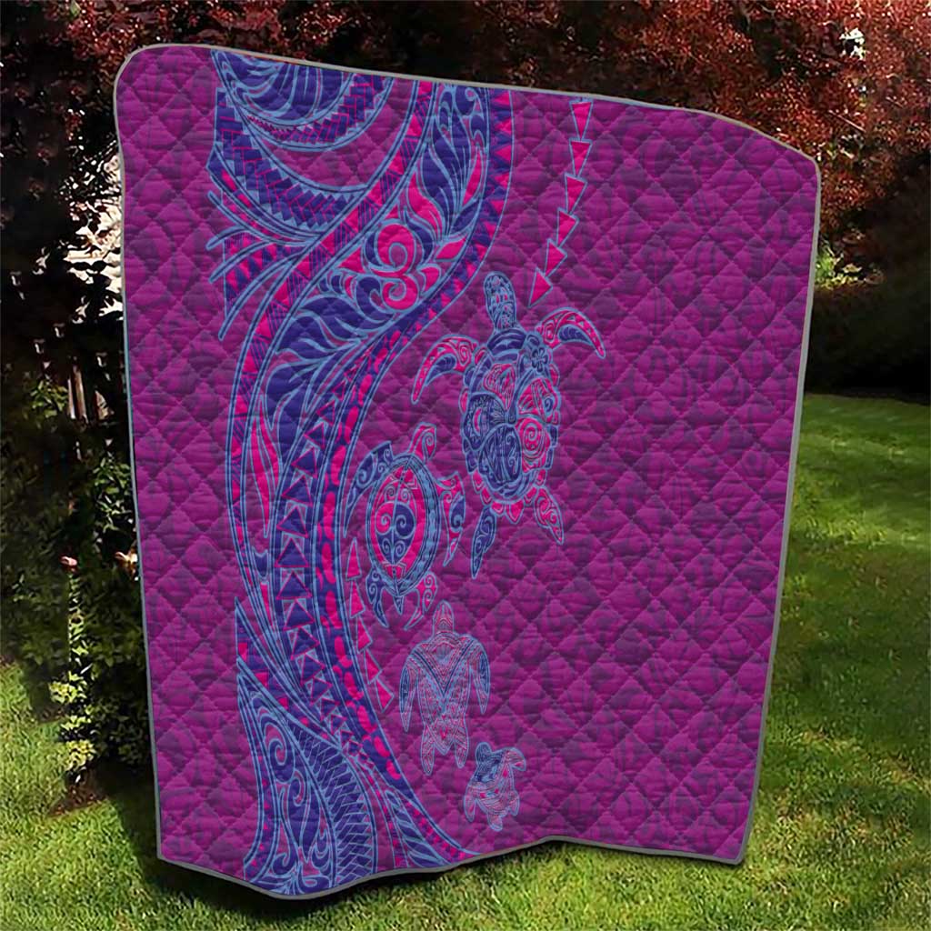 Hawaiian Turtles and Polynesian Art Tattoo Quilt Cerise
