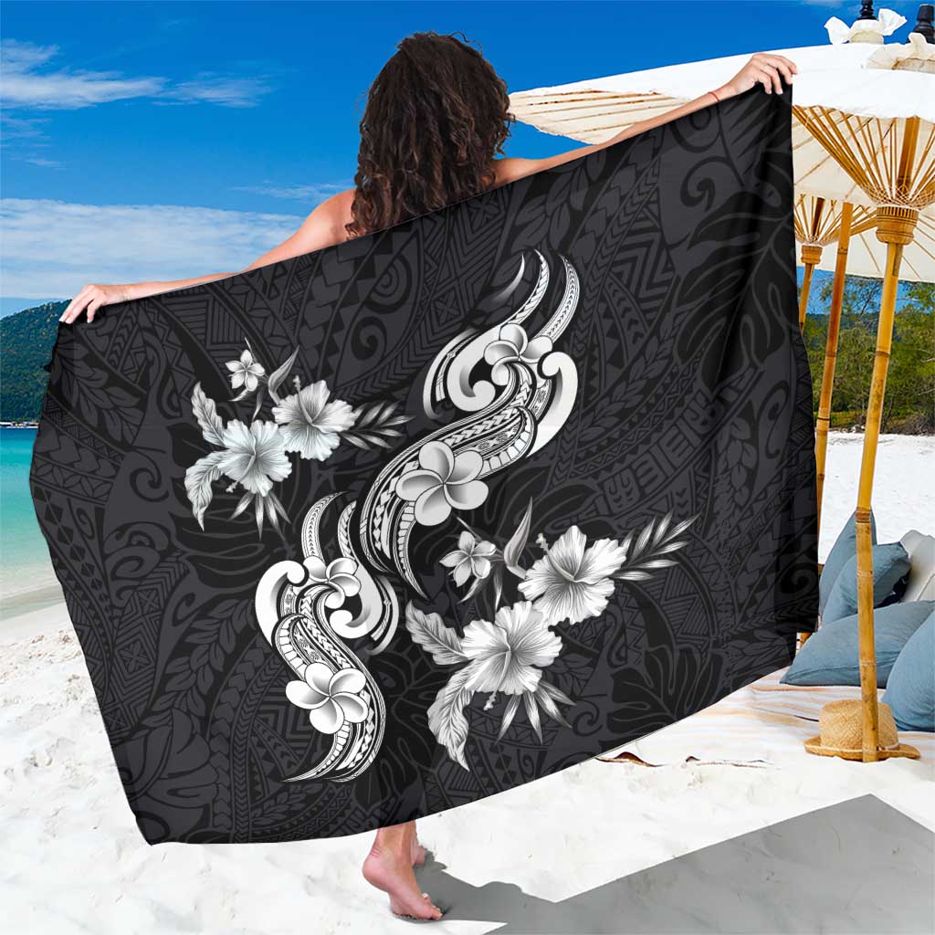 Hawaiian-Polynesian Art Tattoo Sarong Hibiscus and Plumeria Grayscale LT03 One Size 44 x 66 inches Black - Polynesian Pride