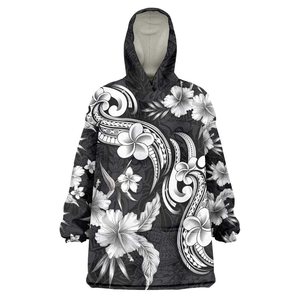 Hawaiian-Polynesian Art Tattoo Wearable Blanket Hoodie Hibiscus and Plumeria Grayscale LT03 One Size Black - Polynesian Pride