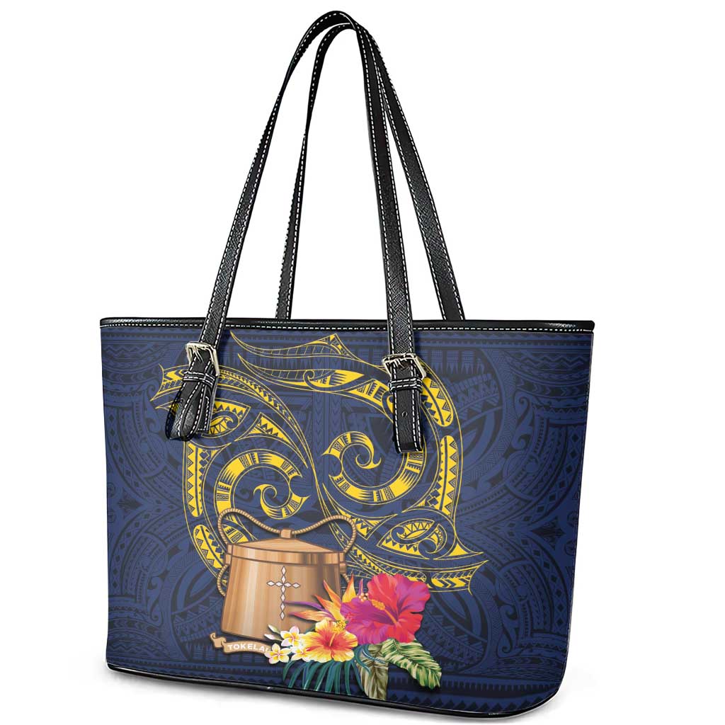 Tokelau Tokehega Day Leather Tote Bag Coat of Arms with Polynesian Tattoo and Hibiscus