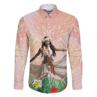 Woman Polynesian Tattoos Family Matching Off Shoulder Short Dress and Hawaiian Shirt Tropical Flower - Peach Fuzz Color