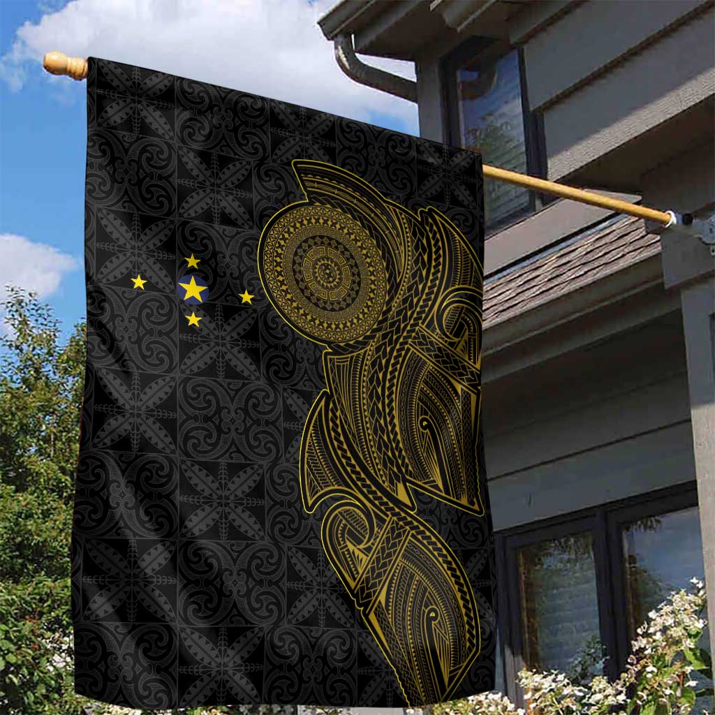 Niue Polynesian Hiapo Tattoo Art Garden Flag Half Style Black Gold Color - Polynesian Pride