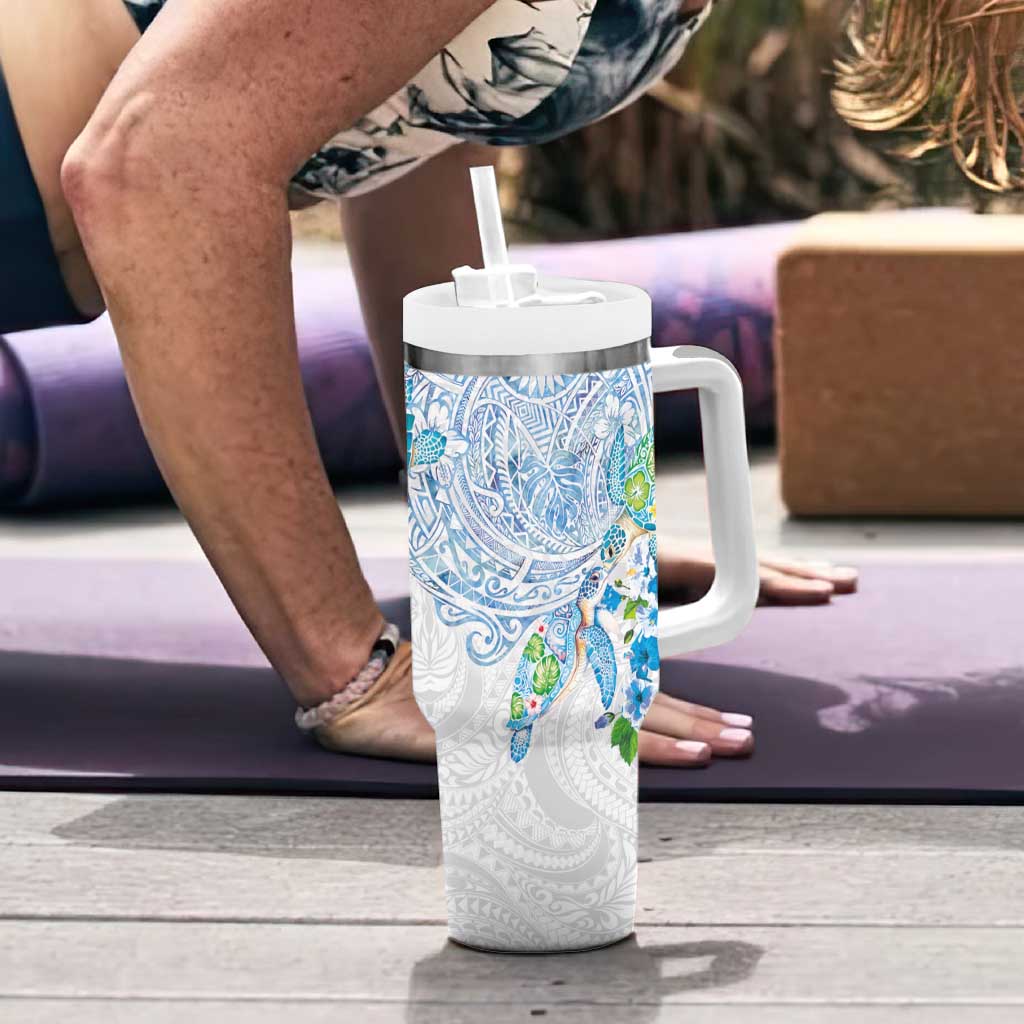 Hawaiian Couple Turtles Honi Tumbler With Handle Polynesian Art Motifs and Hibiscus White Blue Color - Polynesian Pride