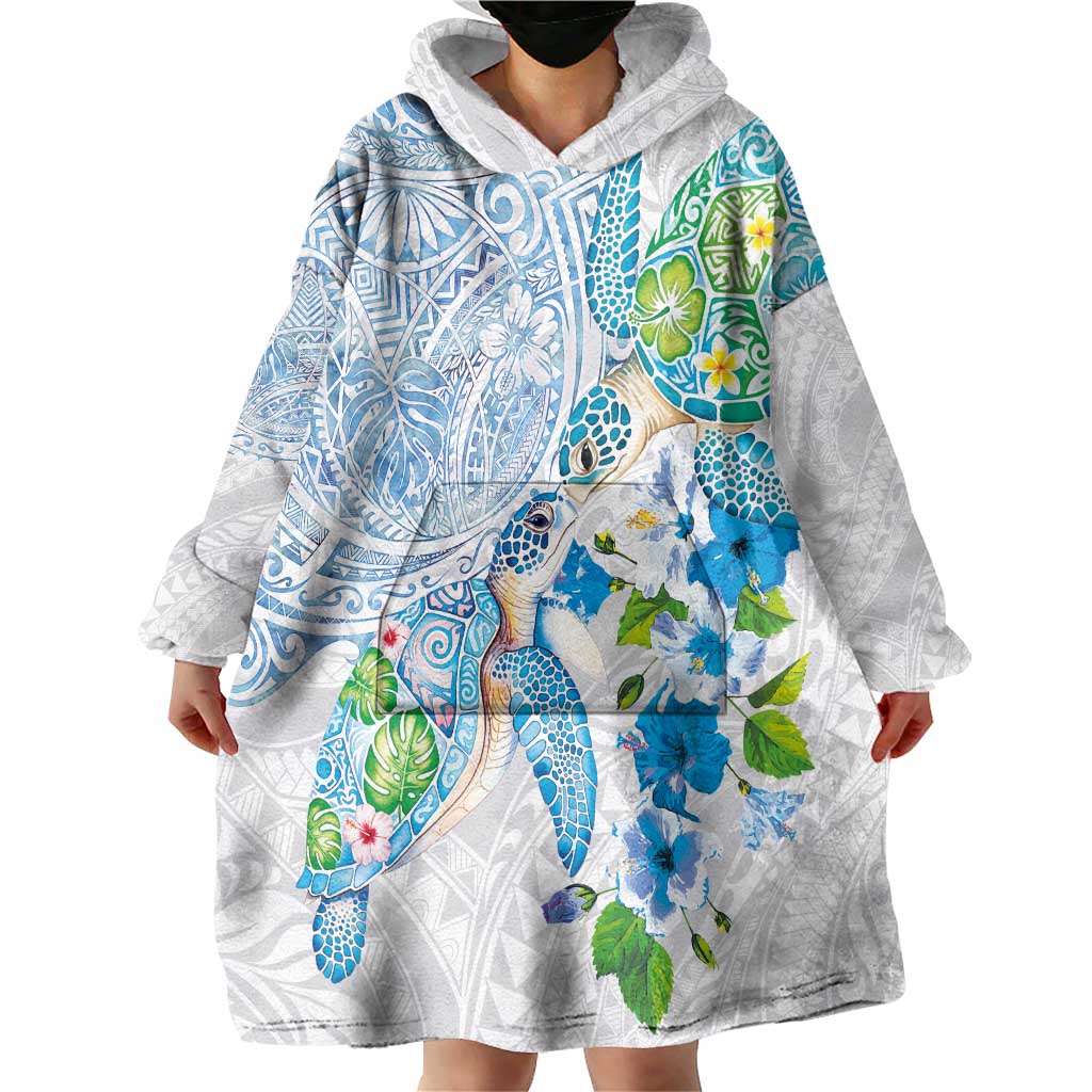 Hawaiian Couple Turtles Honi Wearable Blanket Hoodie Polynesian Art Motifs and Hibiscus White Blue Color - Polynesian Pride