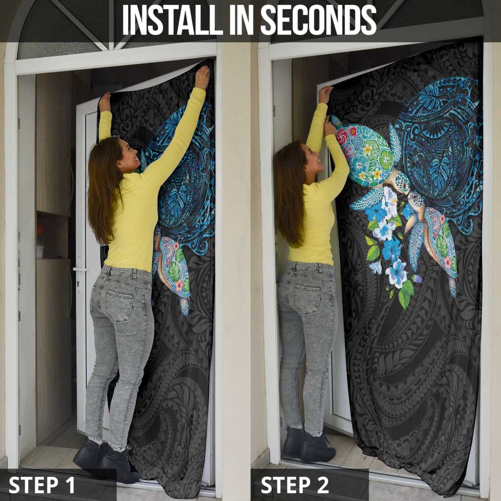 Hawaiian Couple Turtles Honi Door Cover Polynesian Art Motifs and Hibiscus Black Blue Color - Polynesian Pride