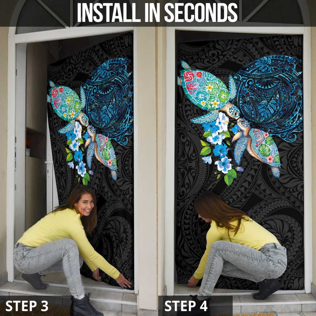 Hawaiian Couple Turtles Honi Door Cover Polynesian Art Motifs and Hibiscus Black Blue Color - Polynesian Pride