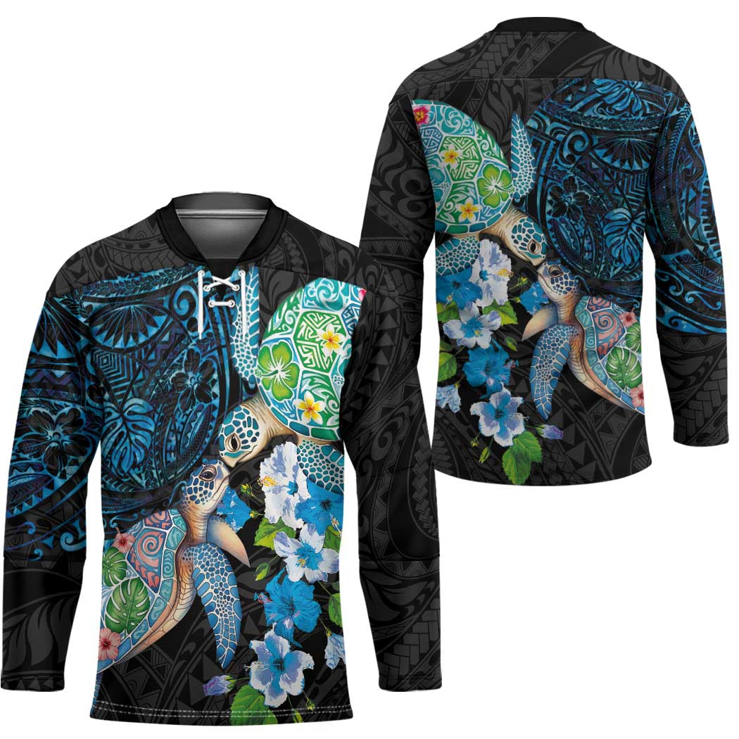 Hawaiian Couple Turtles Honi Hockey Jersey Polynesian Art Motifs and Hibiscus Black Blue Color - Polynesian Pride