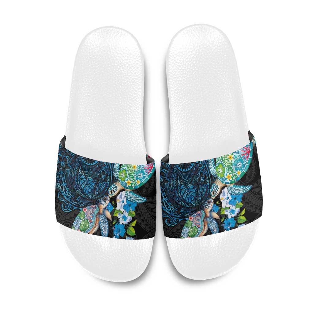 Hawaiian Couple Turtles Honi Slide Sandals Polynesian Art Motifs and Hibiscus Black Blue Color - Polynesian Pride