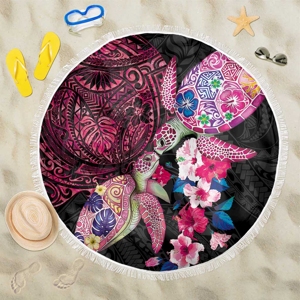 Hawaiian Couple Turtles Honi Beach Blanket Polynesian Art Motifs and Hibiscus Black Red Color - Polynesian Pride
