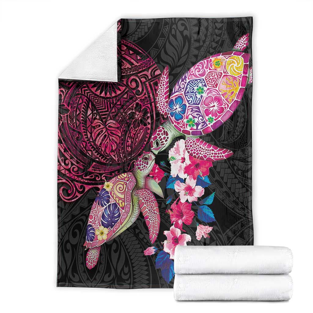 Hawaiian Couple Turtles Honi Blanket Polynesian Art Motifs and Hibiscus Black Red Color - Polynesian Pride