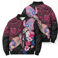 Hawaiian Couple Turtles Honi Bomber Puffer Jacket Polynesian Art Motifs and Hibiscus Black Red Color - Polynesian Pride