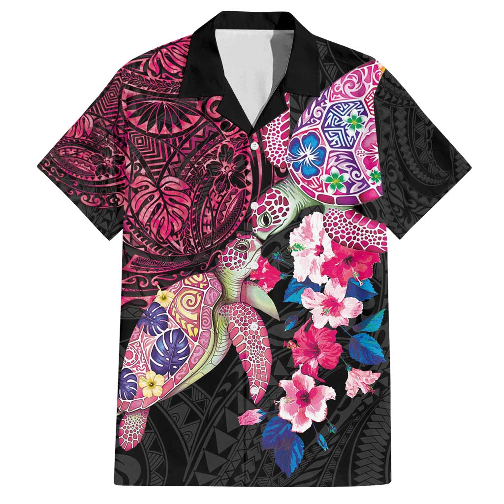 Hawaiian Couple Turtles Honi Family Matching Off Shoulder Short Dress and Hawaiian Shirt Polynesian Art Motifs and Hibiscus Black Red Color - Polynesian Pride