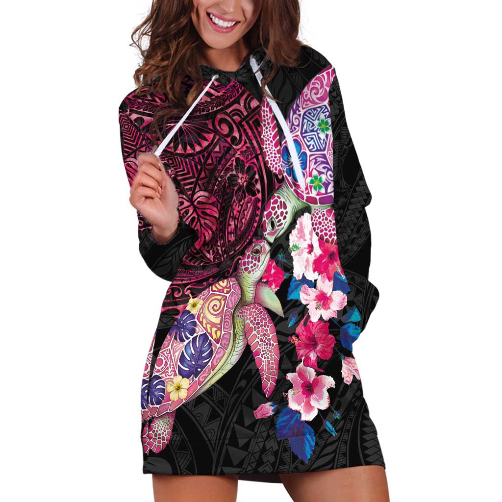 Hawaiian Couple Turtles Honi Hoodie Dress Polynesian Art Motifs and Hibiscus Black Red Color - Polynesian Pride
