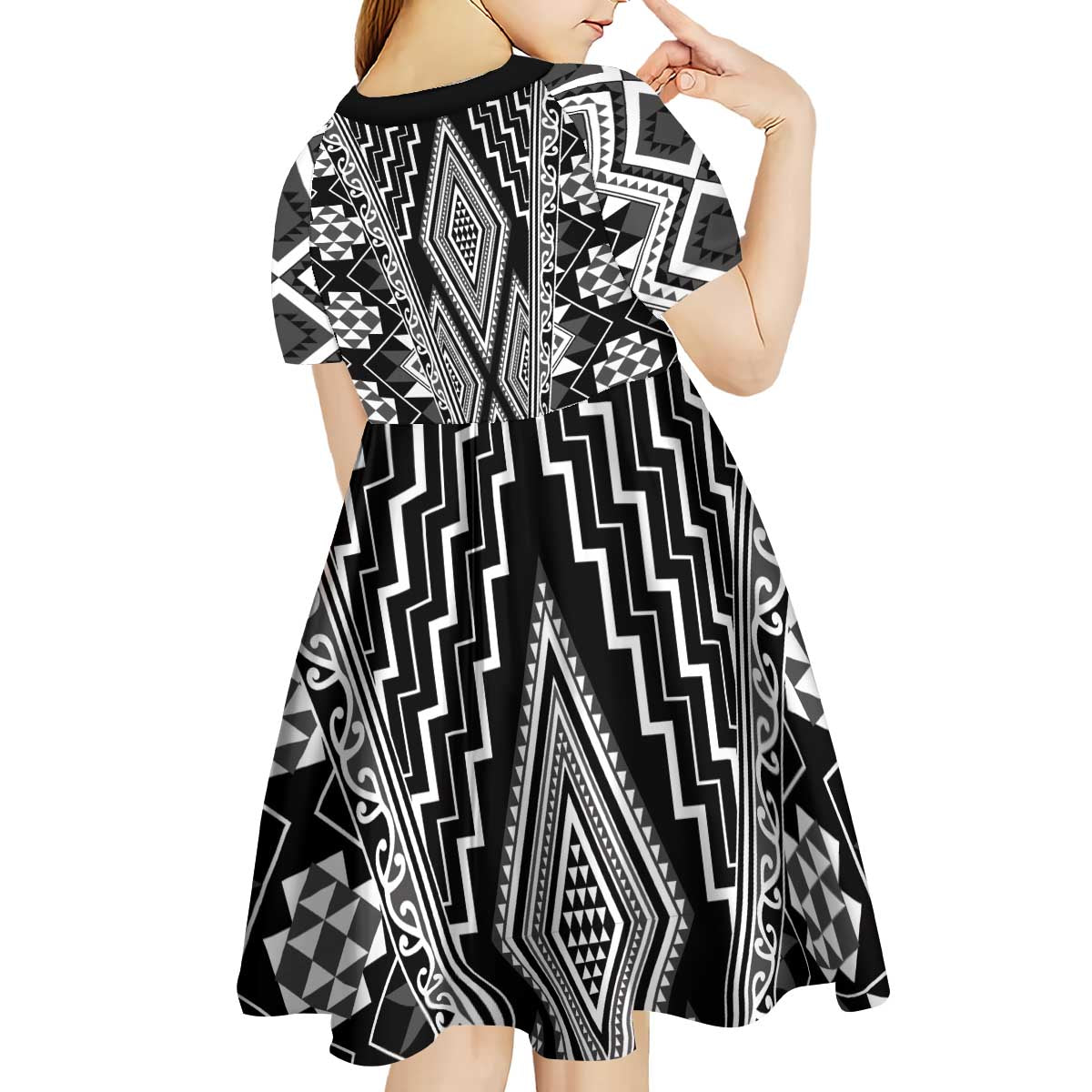 Aotearoa Tukutuku and Poutama Motif Classic Kid Short Sleeve Dress