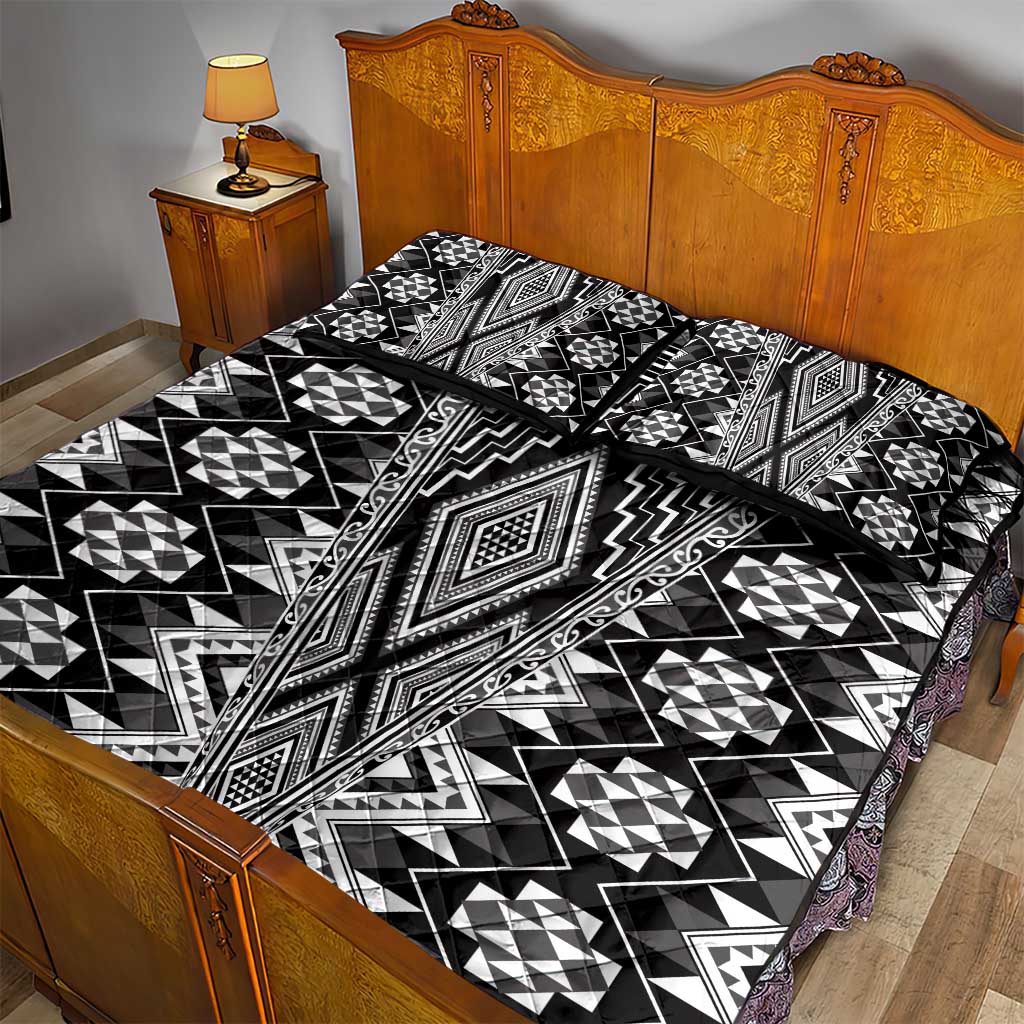 Aotearoa Tukutuku and Poutama Motif Classic Quilt Bed Set