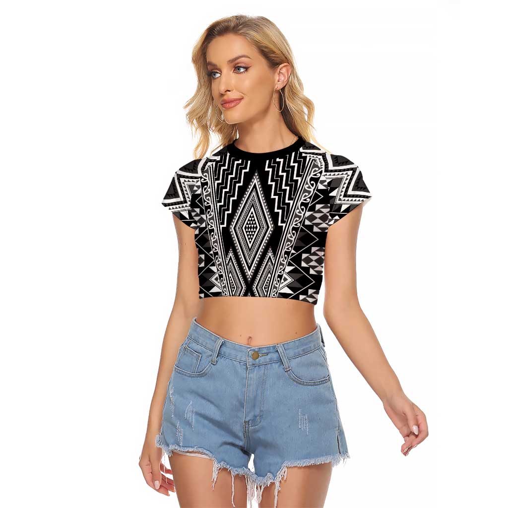 Aotearoa Tukutuku and Poutama Motif Classic Raglan Cropped T Shirt