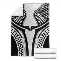 Hawaiian Kakau Art Tattoos Aquaman Style Blanket White Version - Polynesian Pride