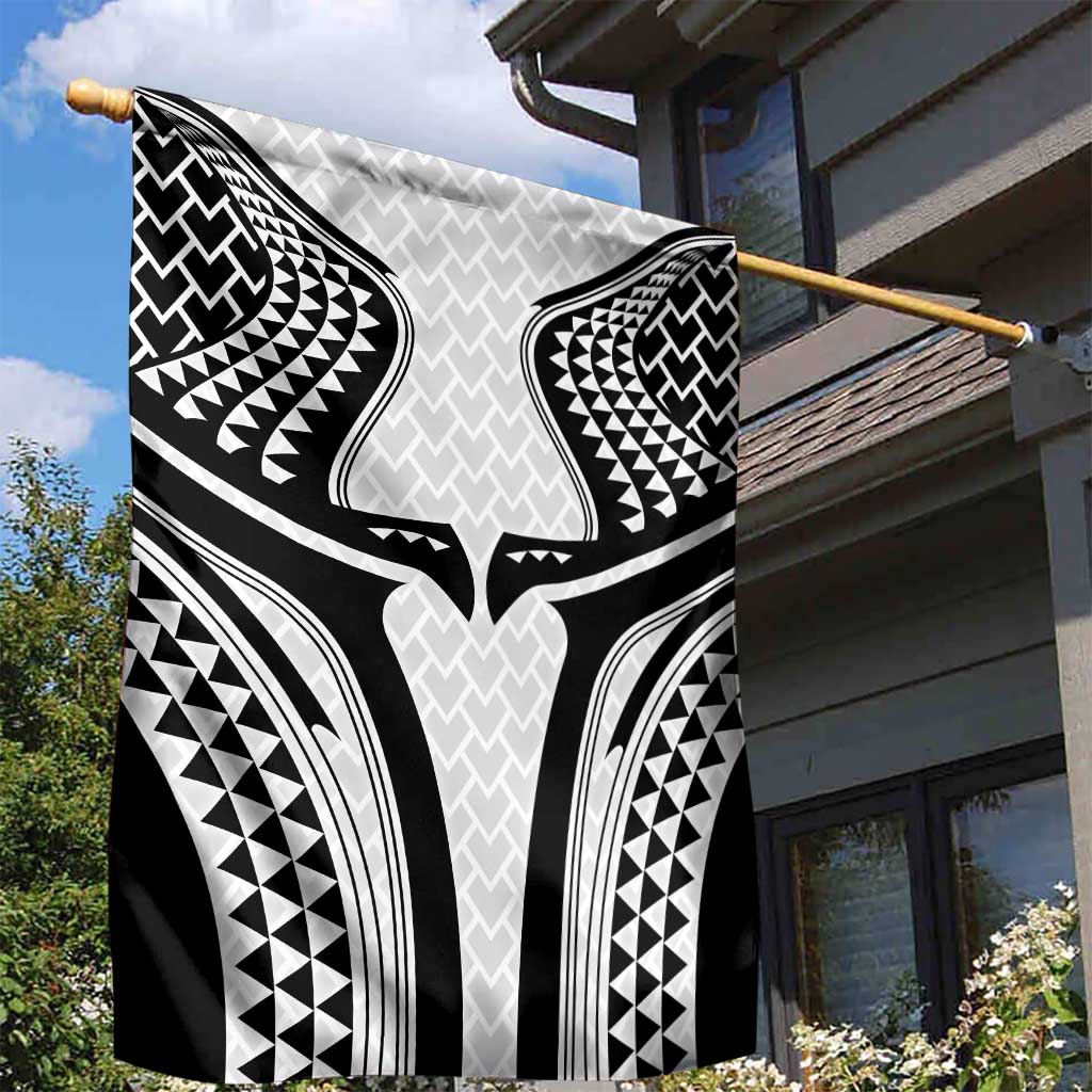Hawaiian Kakau Art Tattoos Aquaman Style Garden Flag White Version - Polynesian Pride