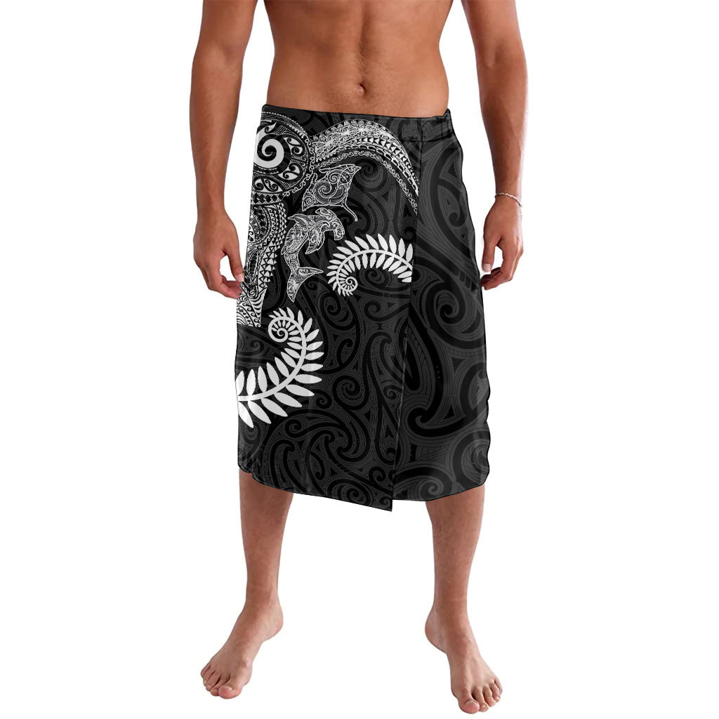 Aotearoa Maori Sea Animals Tribal Lavalava Manta Ray and Shark Moko Pattern Black Color LT03 Black - Polynesian Pride