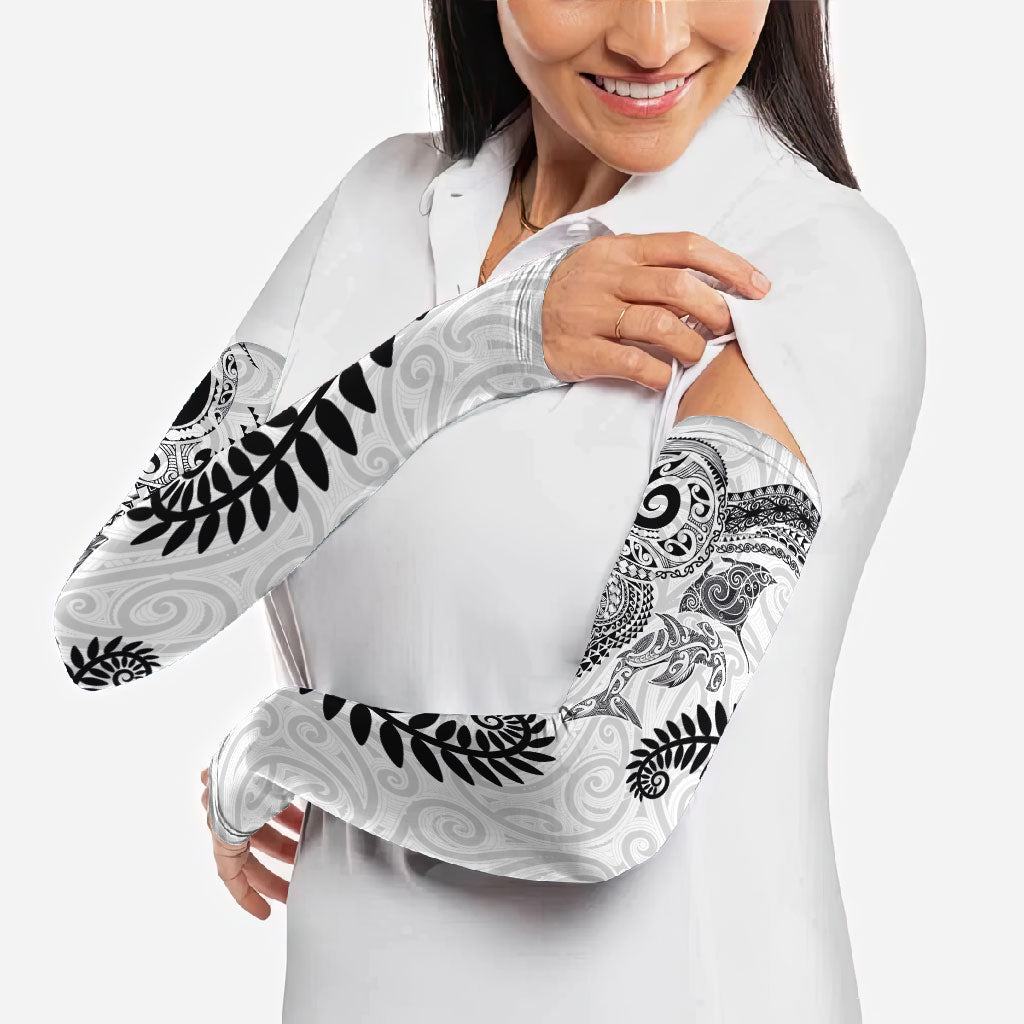 Aotearoa Maori Sea Animals Tribal Arm Sleeves Manta Ray and Shark Moko Pattern White Color