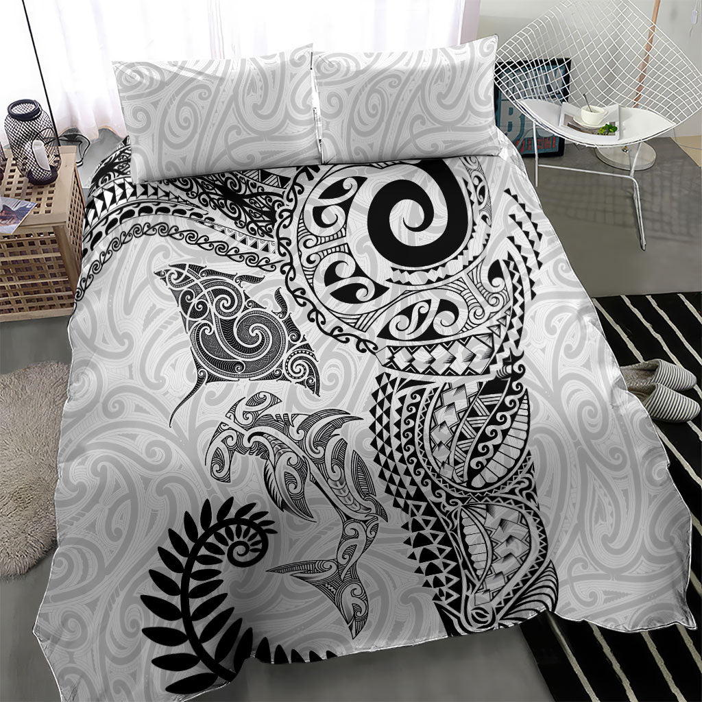 Aotearoa Maori Sea Animals Tribal Bedding Set Manta Ray and Shark Moko Pattern White Color