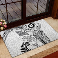 Aotearoa Maori Sea Animals Tribal Rubber Doormat Manta Ray and Shark Moko Pattern White Color
