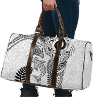 Aotearoa Maori Sea Animals Tribal Travel Bag Manta Ray and Shark Moko Pattern White Color