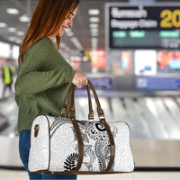 Aotearoa Maori Sea Animals Tribal Travel Bag Manta Ray and Shark Moko Pattern White Color