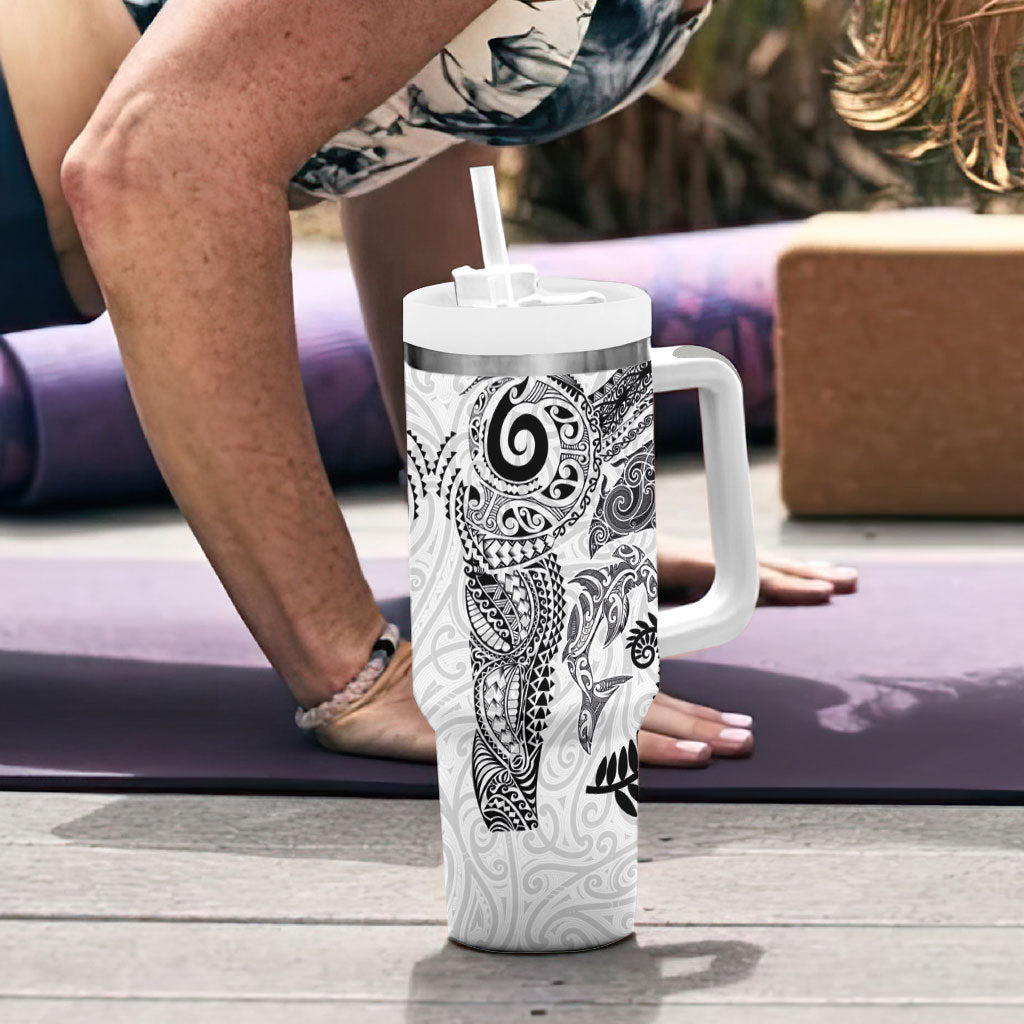Aotearoa Maori Sea Animals Tribal Tumbler With Handle Manta Ray and Shark Moko Pattern White Color