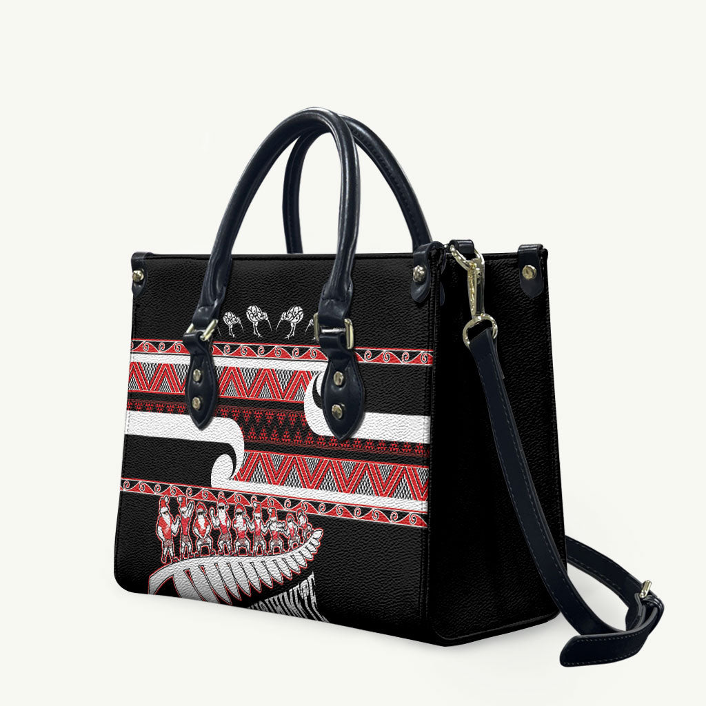 New Zealand Christmas Leather Bag Funny Santa Claus Haka Dance with Tukutuku
