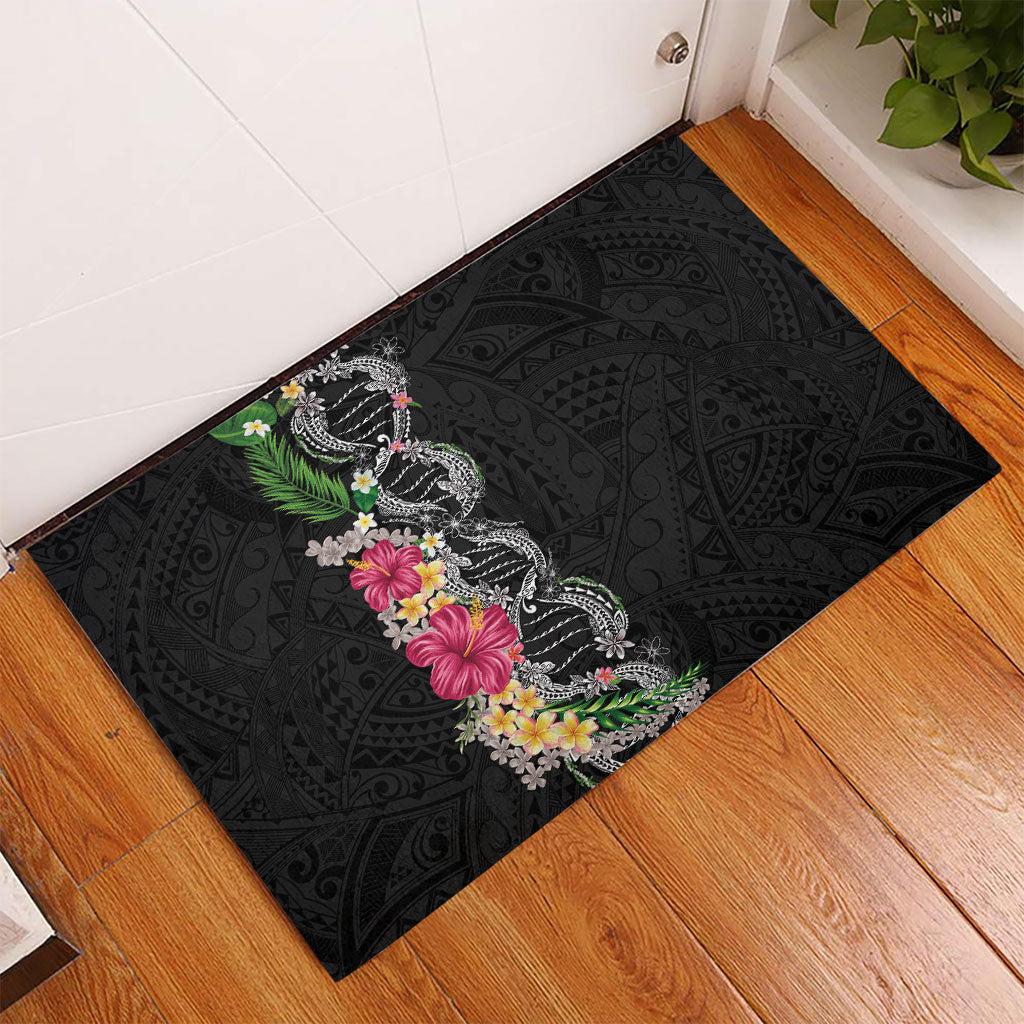 Hawaii DNA Kakau Tattoo Rubber Doormat with Plumeria and Hibiscus Tropical Plants Black Color