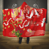 Hawaiian and Japanese Culture Together Hooded Blanket Kakau Tribal Pattern and Irezumi Art Red Color
