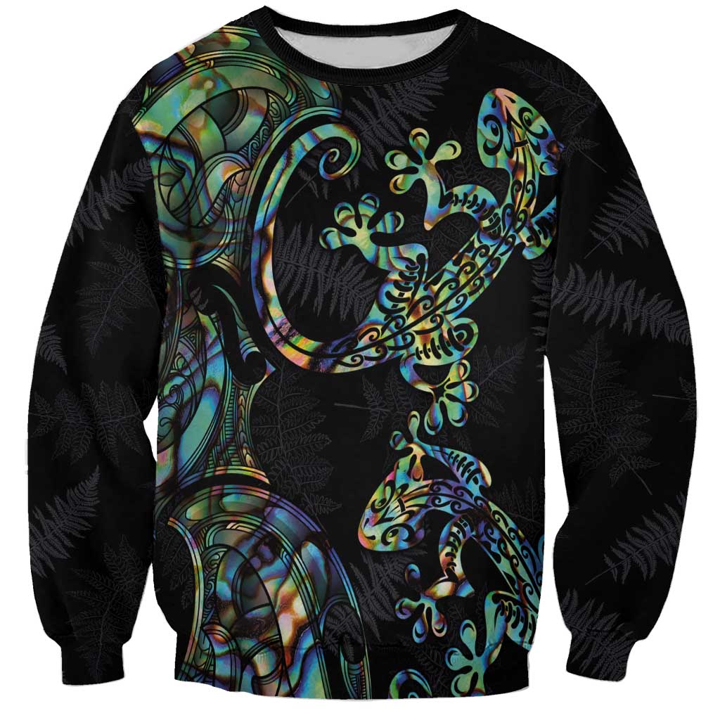 New Zealand Gecko Maori Art Tattoo Sweatshirt Silver Fern and Paua Shell Mode