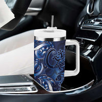 New Zealand Gecko Maori Art Tattoo Tumbler With Handle Matariki Mode LT03 - Polynesian Pride