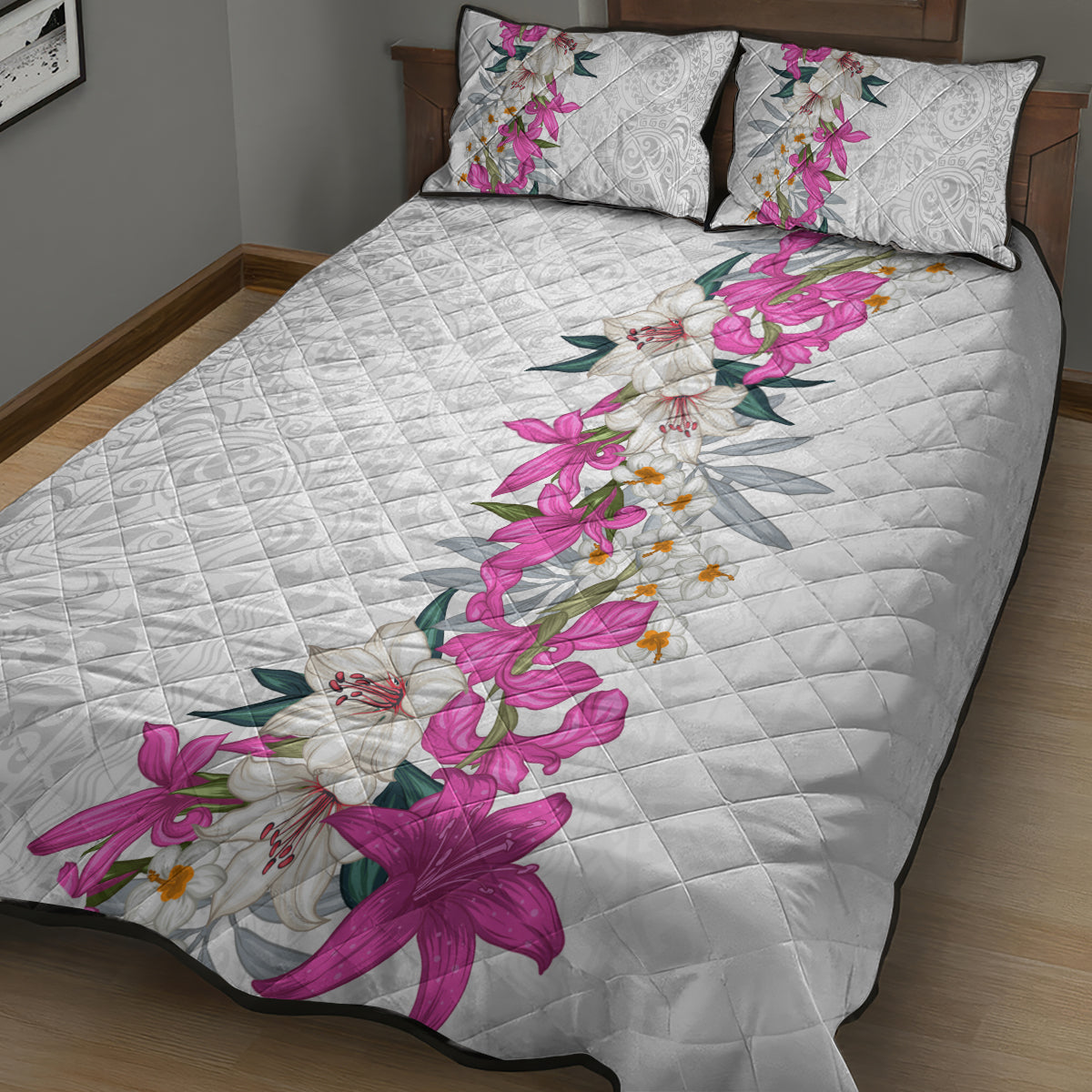 Hawaii Tropical Leaves and Flowers Quilt Bed Set Tribal Polynesian Pattern White Style