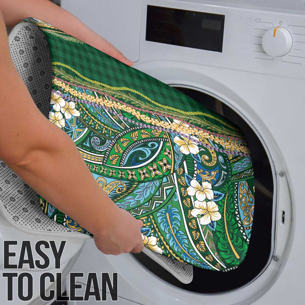 Hawaiian Art Flower Tribal with Lei Bathroom Set Palaka Pattern Green Color - Polynesian Pride